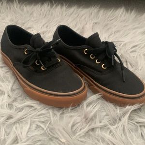 Vans Authentic Skate Shoe - Black/Gum, Size 5.5M/7.0W